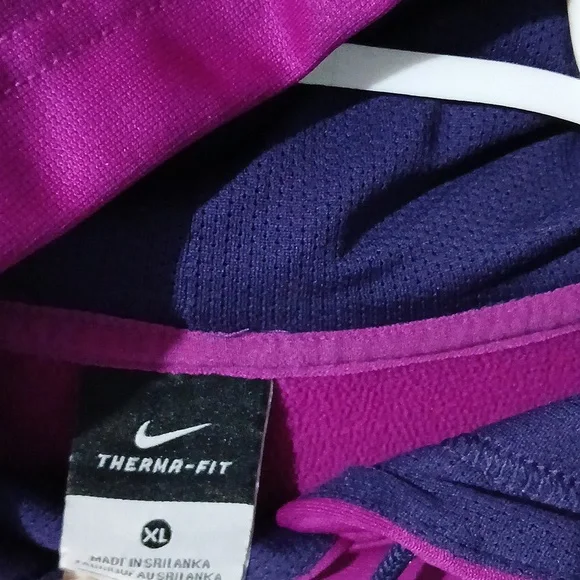 EUC Nike Magenta Hoodie with Gold Logo   Size Womens XL - Picture 4 of 6